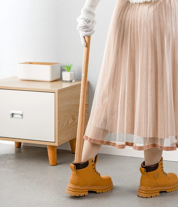 ComfortEase Extra Long Handle Shoe Horn with Ergonomic Grip for Easy Wear