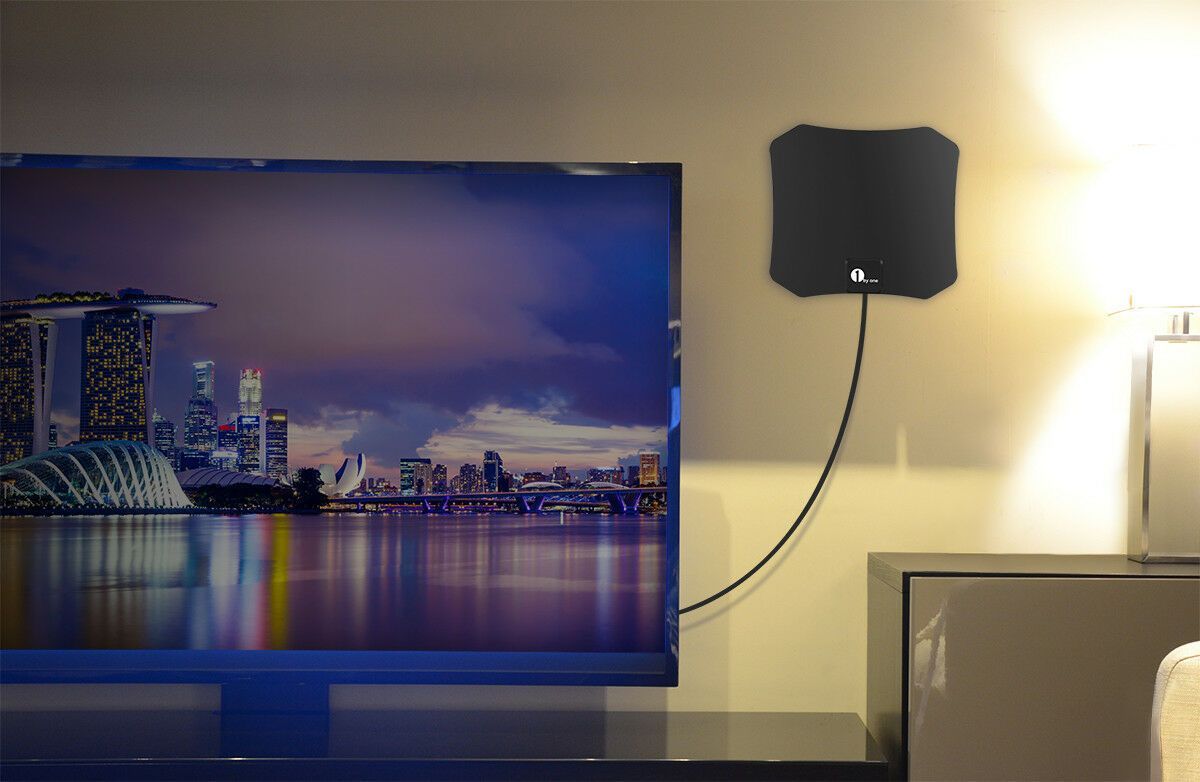 Signal Max HDTV Antenna with 4K Support for Local Channel Reception